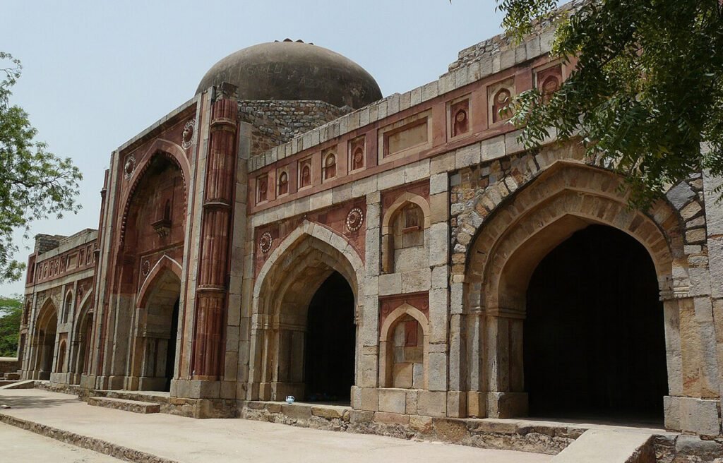 Jamali Kamali Mosque and Tomb, Delhi
