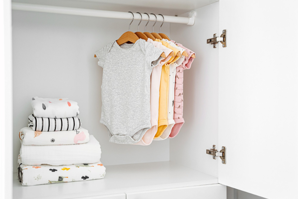 10 Clever Kids Closet Ideas to Maximize Space