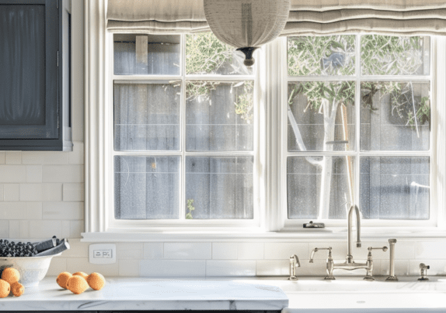 Essential Tips for Choosing the Perfect Kitchen Curtains